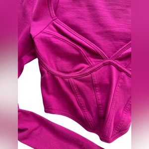 Long sleeve crop like Garage shirt XS